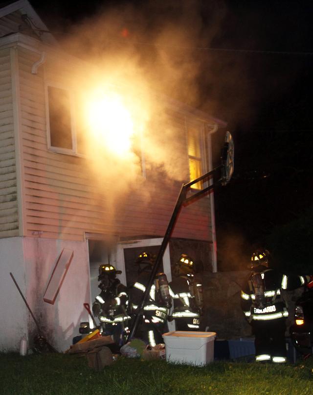 Structure fire- Ilion Road 2012 Pictures Copyright © Frank Becerra Jr.