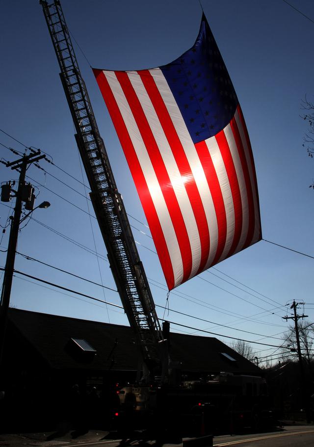 Putnam Lake along with New Fairfield FD and Brewster FD honoring a passed FDNY Battalion Chief Thomas Van Doran Pictures Copyright © Frank Becerra Jr.